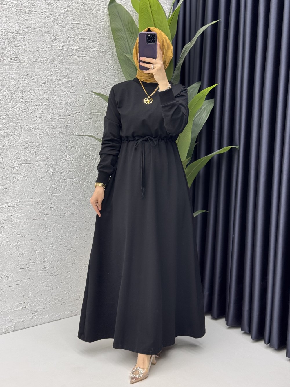 Yüsra Elbise Tesettür Giyim  Siyah