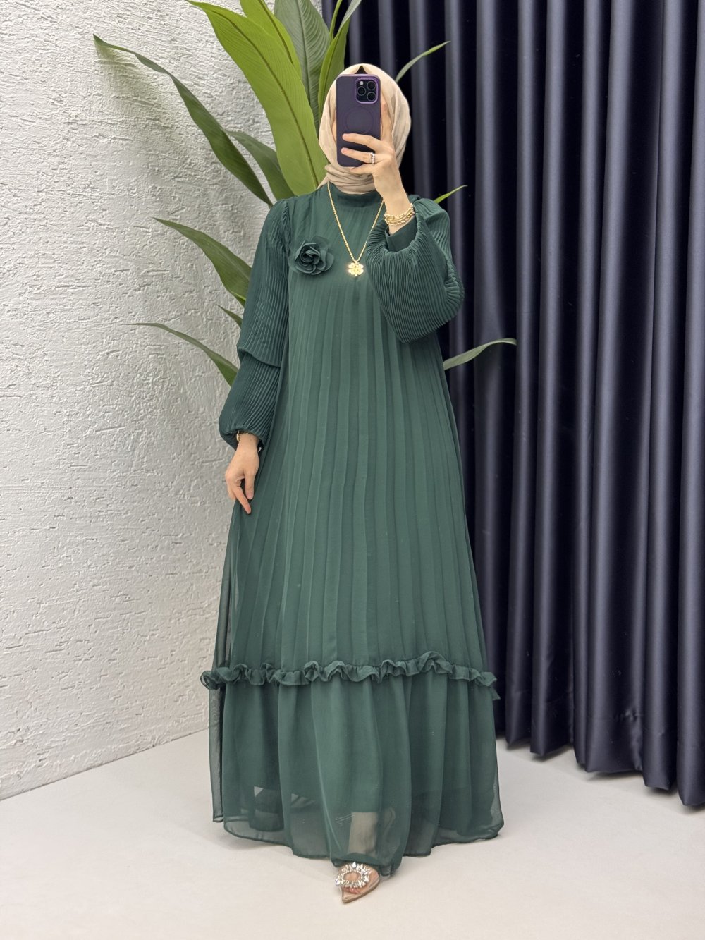 Nurşah Elbise Tesettür Giyim Zümrüt