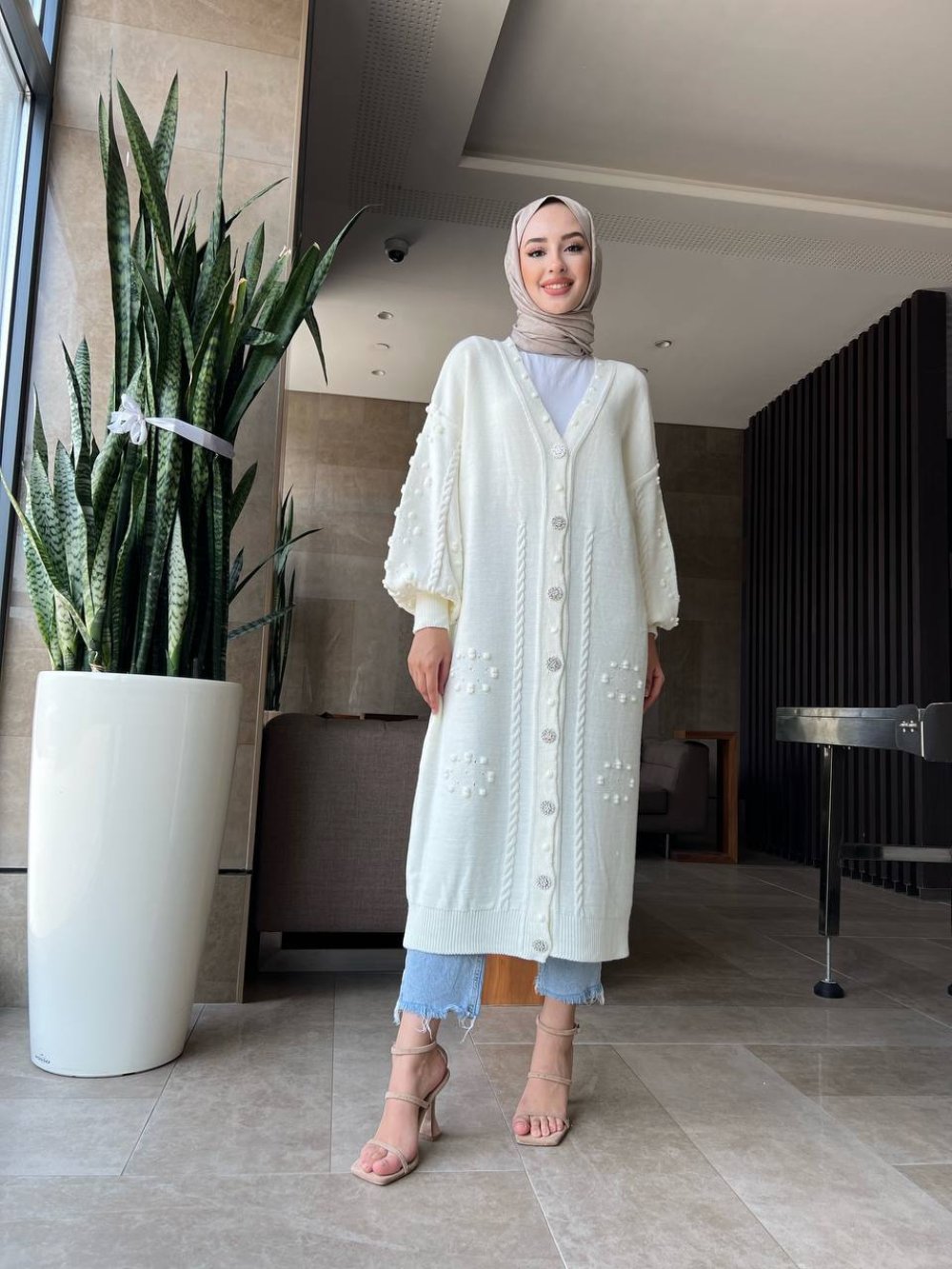 Pınar Hırka Ekru Ekru