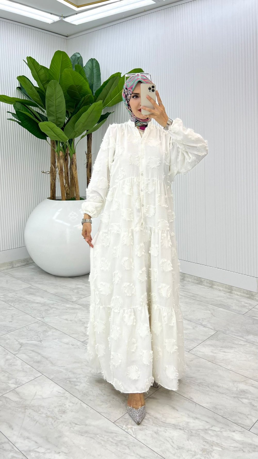 Beyaz Saçaklı Elbise Tesettür Giyim