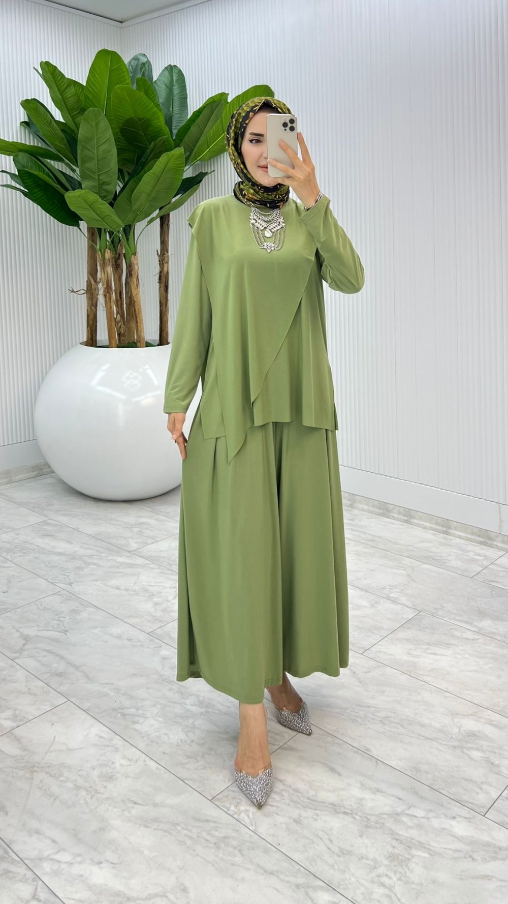 Çağla Asimetrik Takım Tesettür Giyim